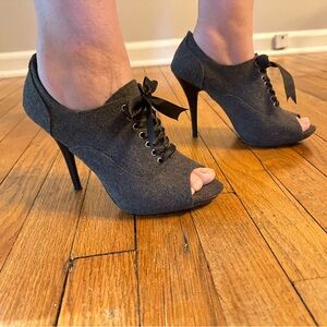 Vintage Gray Peep-Toe Heels